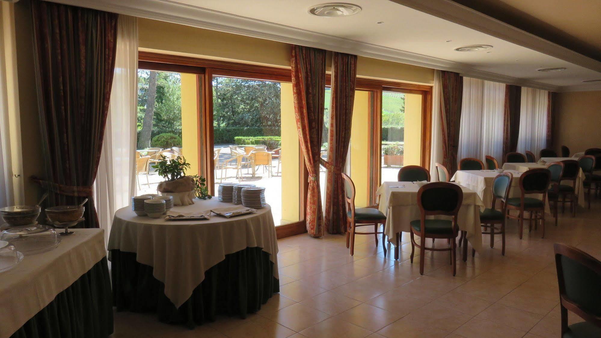 אורביאטו Hotel Oasi Dei Discepoli מראה חיצוני תמונה